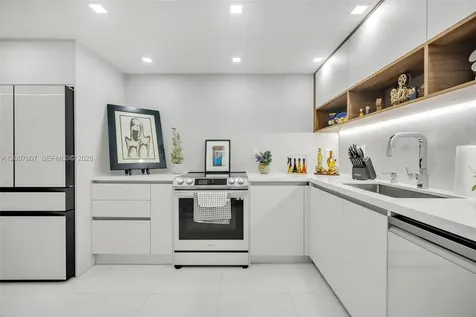 6801 Indian Creek Drive Miami Beach FL 33141