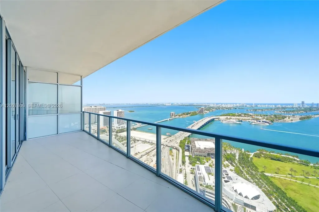 1100 Biscayne Boulevard Miami FL 33132