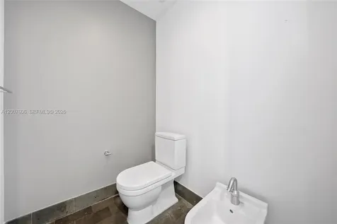 1100 Biscayne Boulevard Miami FL 33132