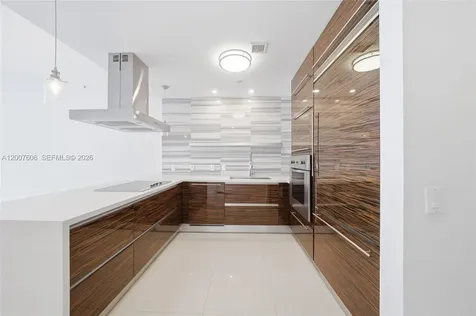 1100 Biscayne Boulevard Miami FL 33132