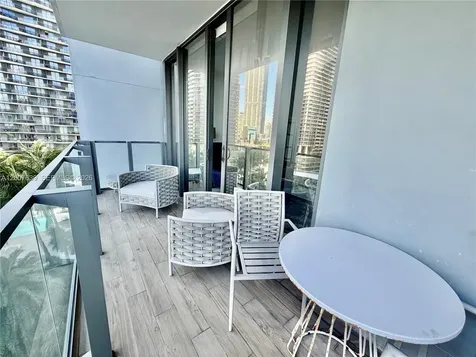 88 SW 7th Street Miami FL 33130