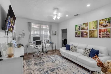 11834 Highland Place Coral Springs FL 33071