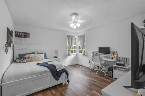 11834 Highland Place Coral Springs FL 33071