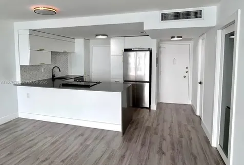 5838 Collins Avenue Miami Beach FL 33140