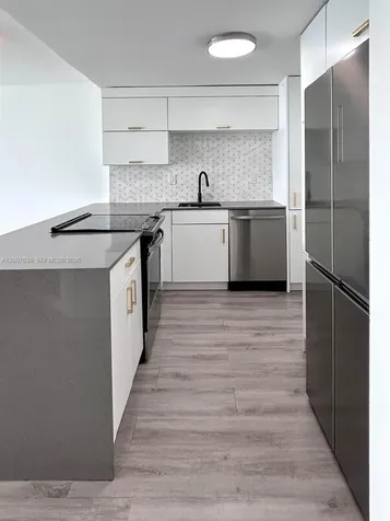 5838 Collins Avenue Miami Beach FL 33140