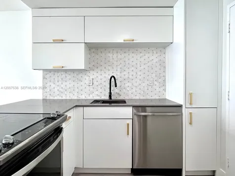 5838 Collins Avenue Miami Beach FL 33140