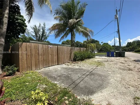 1140 NE 1st Avenue Fort Lauderdale FL 33304