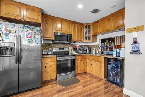7059 Woodmont Way Tamarac FL 33321
