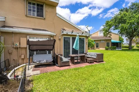 7059 Woodmont Way Tamarac FL 33321