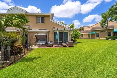 7059 Woodmont Way Tamarac FL 33321