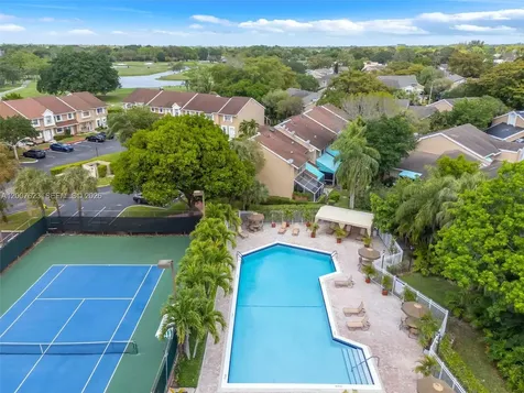 7059 Woodmont Way Tamarac FL 33321