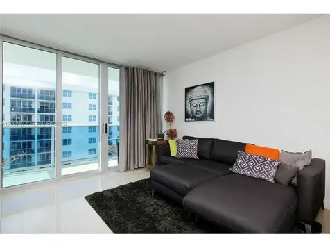 7501 E Treasure Drive North Bay Village FL 33141