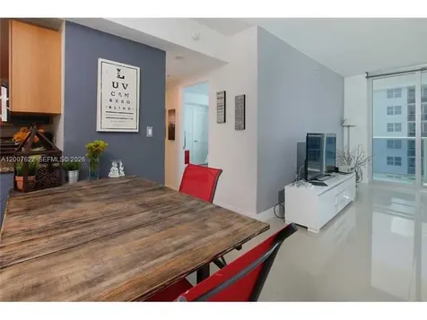 7501 E Treasure Drive North Bay Village FL 33141