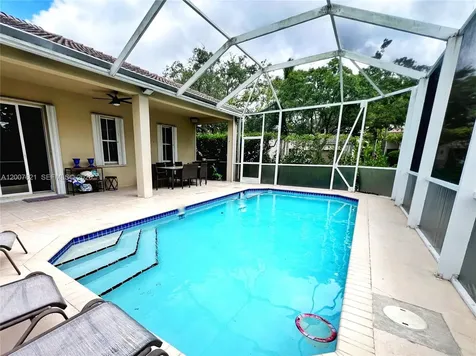 1901 Cedar Court Weston FL 33327