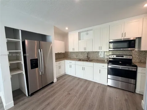 7031 NW 20th Street Sunrise FL 33313