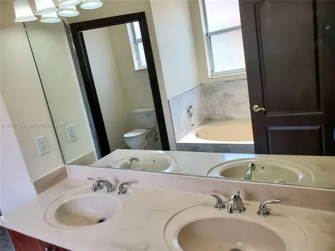 13952 SW 153rd Terrace Miami FL 33177