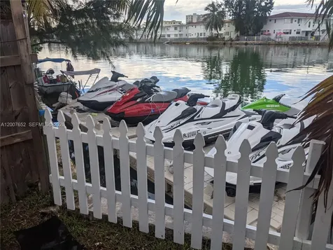7741 Hawthorne Avenue Miami Beach FL 33141