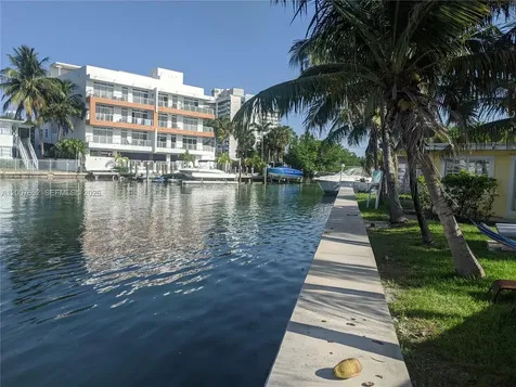 7741 Hawthorne Avenue Miami Beach FL 33141