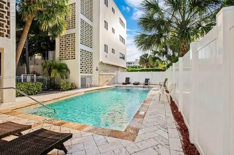 10001 W Bay Harbor Drive Bay Harbor Islands FL 33154