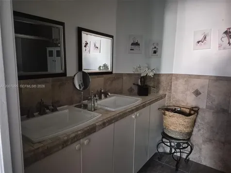 12423 SW 123rd Terrace Miami FL 33186
