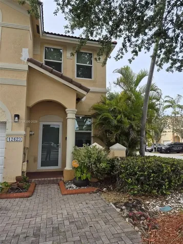 12423 SW 123rd Terrace Miami FL 33186
