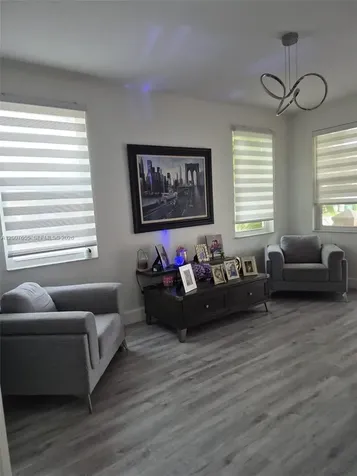 12423 SW 123rd Terrace Miami FL 33186