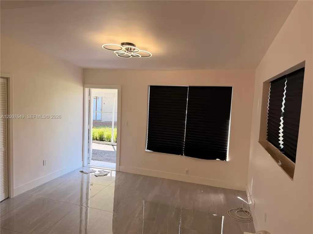 318 NW 30th Terrace Fort Lauderdale FL 33311