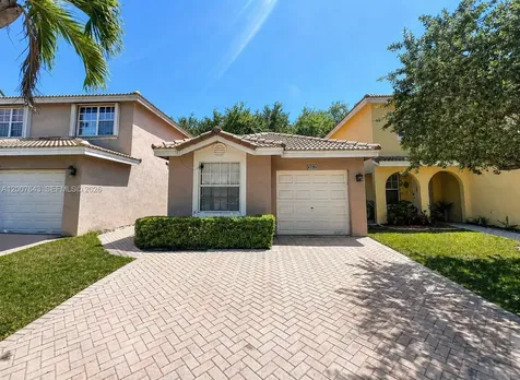 9312 NW 54th Street Sunrise FL 33351