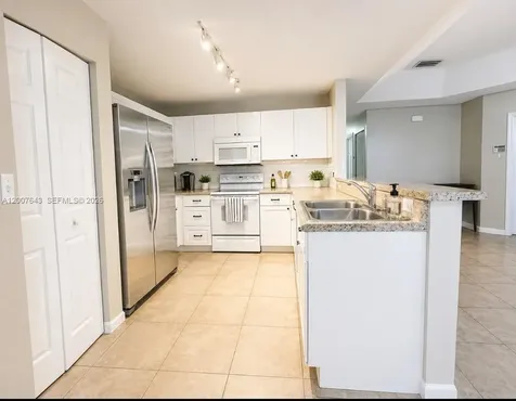 9312 NW 54th Street Sunrise FL 33351