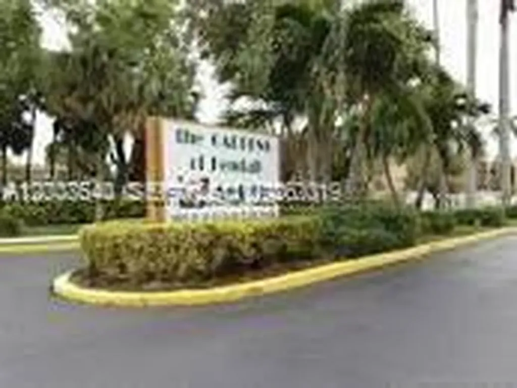 10825 SW 112th Avenue Miami FL 33176