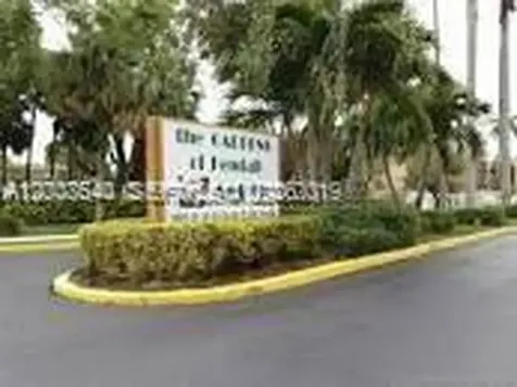 10825 SW 112th Avenue Miami FL 33176
