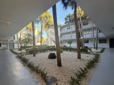 10825 SW 112th Avenue Miami FL 33176