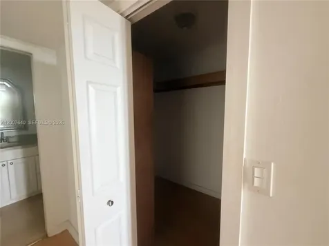 10825 SW 112th Avenue Miami FL 33176
