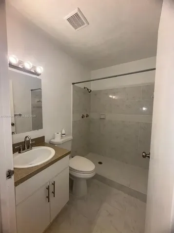 1004 San Remo Circle Homestead FL 33035