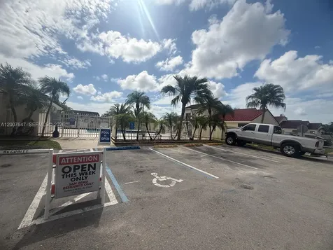 1004 San Remo Circle Homestead FL 33035
