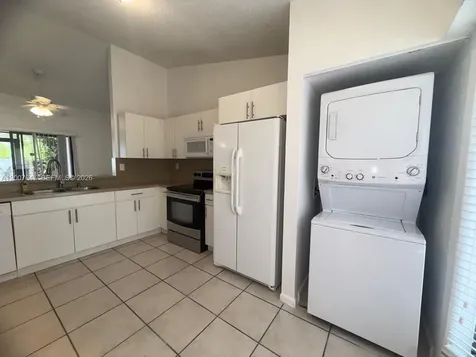 1004 San Remo Circle Homestead FL 33035