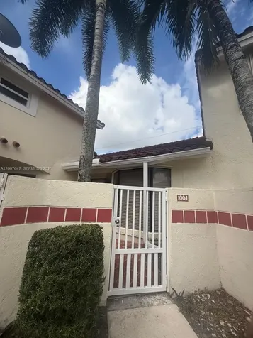 1004 San Remo Circle Homestead FL 33035