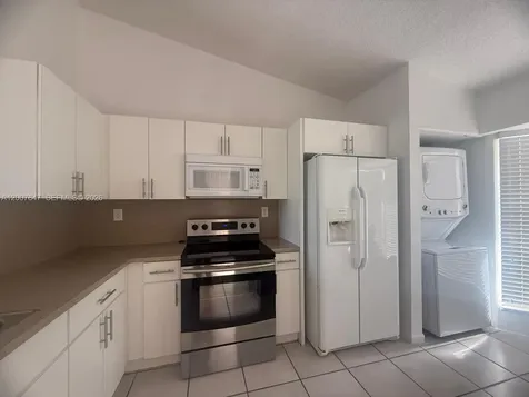 1004 San Remo Circle Homestead FL 33035