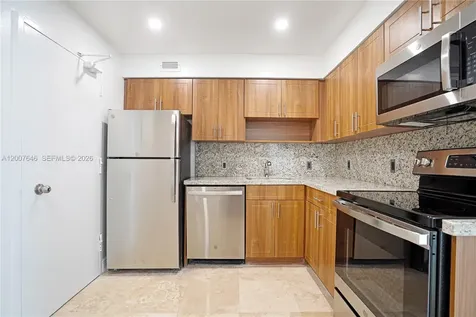 5101 Collins Avenue Miami Beach FL 33140