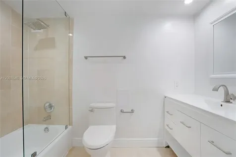 5101 Collins Avenue Miami Beach FL 33140
