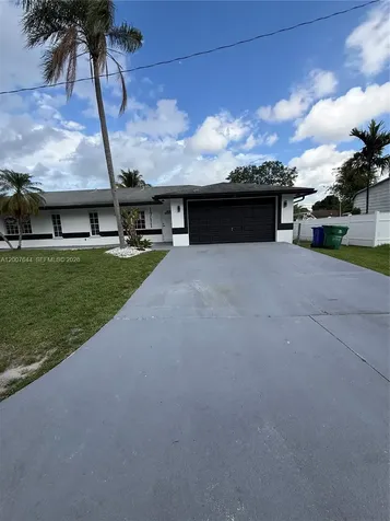 1711 SW 100th Avenue Miramar FL 33025