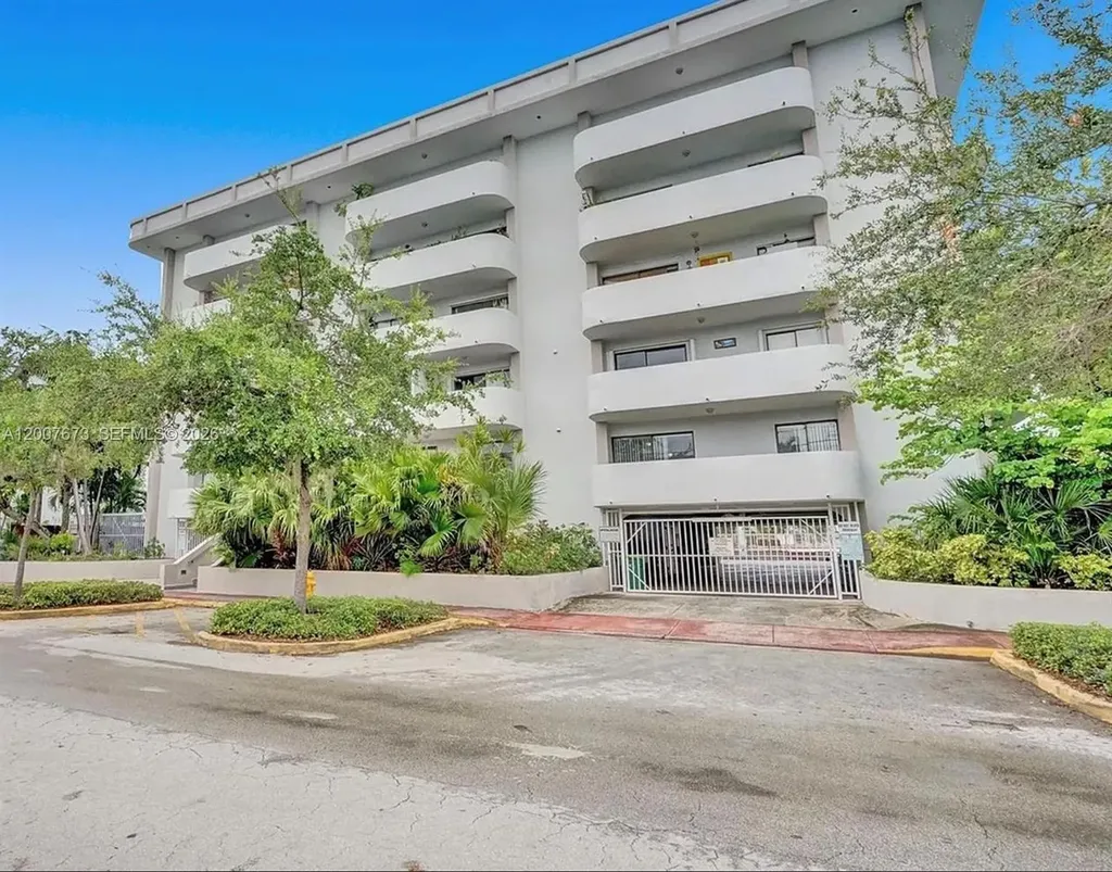 110 S Shore Drive Miami Beach FL 33141
