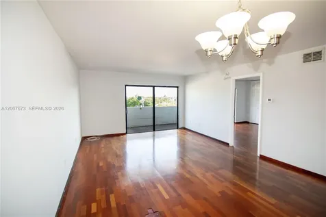 110 S Shore Drive Miami Beach FL 33141