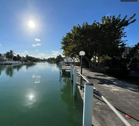 110 S Shore Drive Miami Beach FL 33141