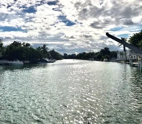 110 S Shore Drive Miami Beach FL 33141