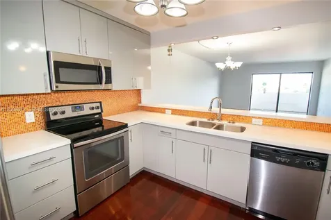 110 S Shore Drive Miami Beach FL 33141