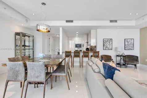 17475 Collins Avenue Sunny Isles Beach FL 33160