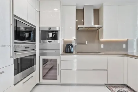 17475 Collins Avenue Sunny Isles Beach FL 33160