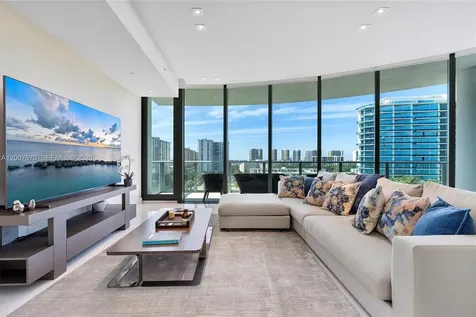 17475 Collins Avenue Sunny Isles Beach FL 33160