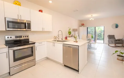 28643 SW 129th Court Homestead FL 33033